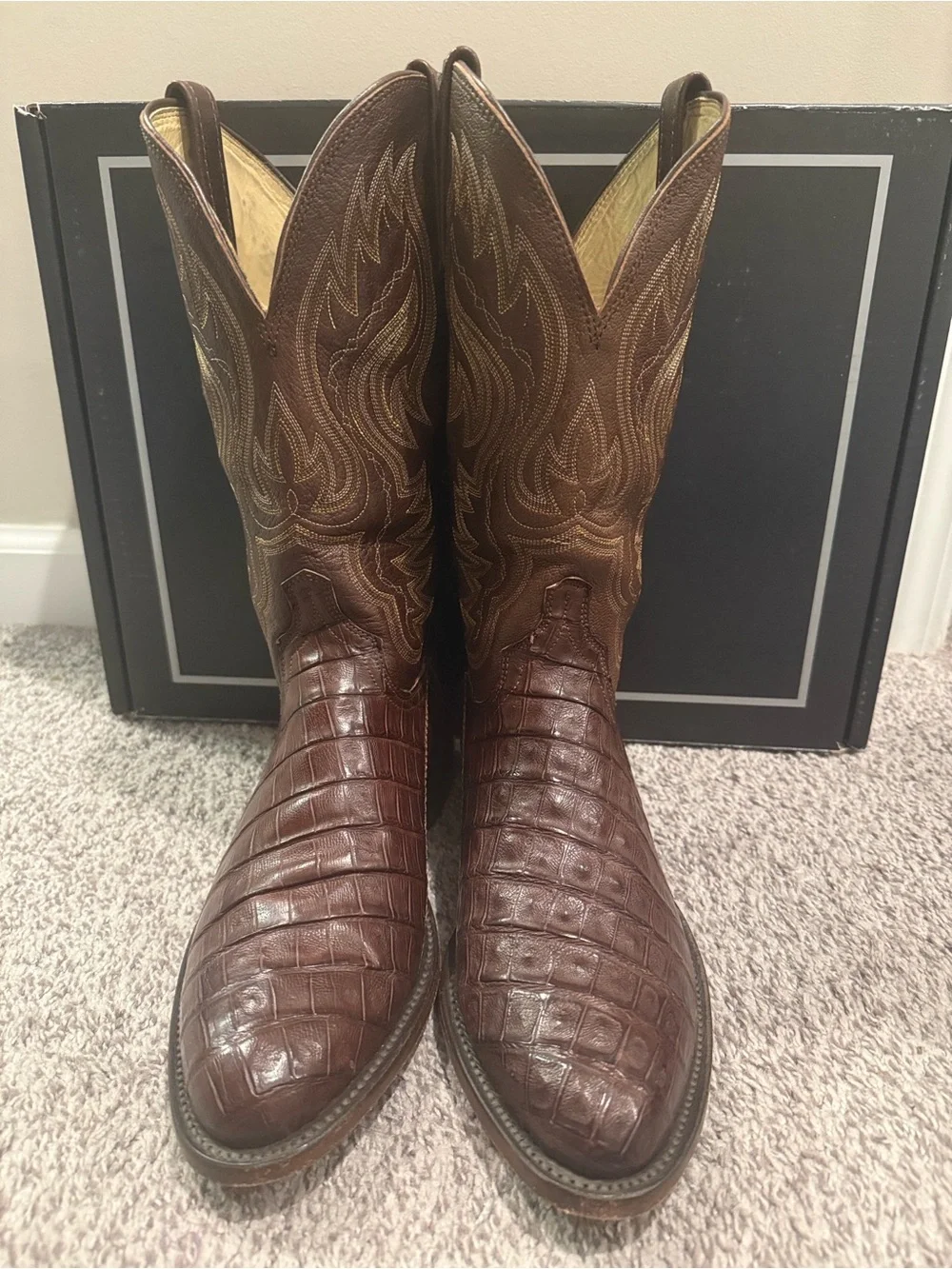 Lucchese Men’s Brown Croc-Embossed Leather Western Boots size 9 EE - Picture 9 of 12